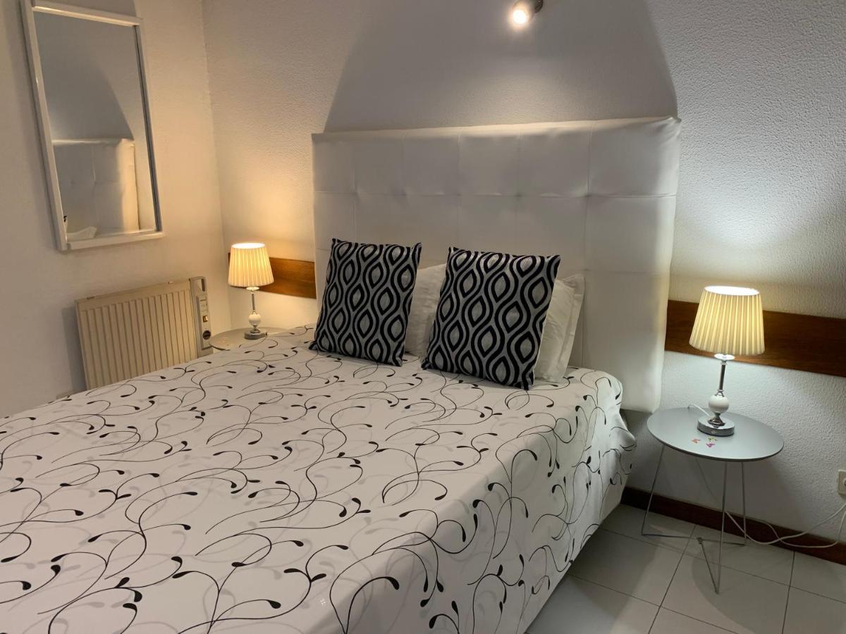 Curia Clube Aparthotel Bagian luar foto